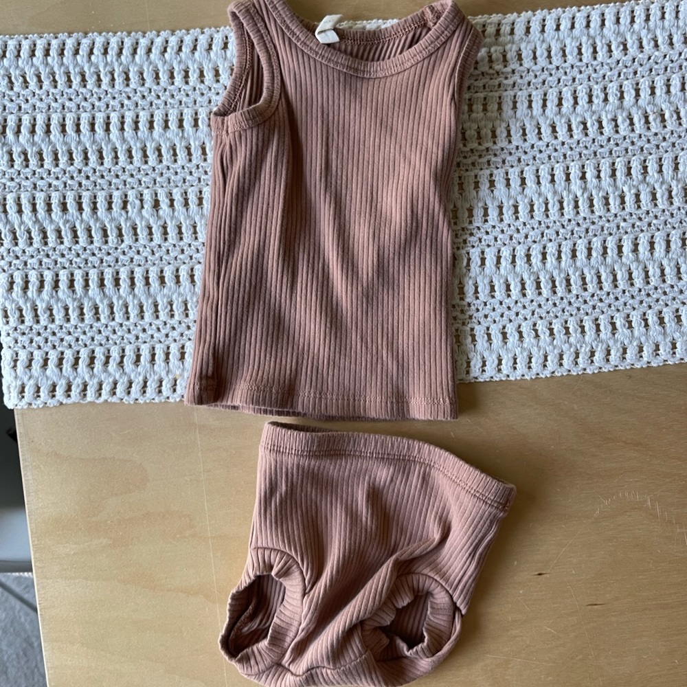 Quincy Mae two piece set